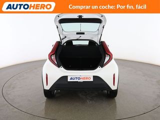 Toyota Aygo X Cross 1.0 Play