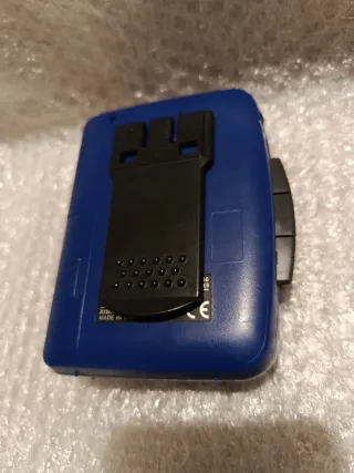 Walkman Aiwa TA166 Radio Cassette Player