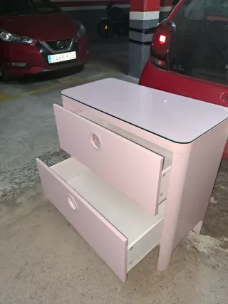 Cómoda cajonera nueva rosa ikea
