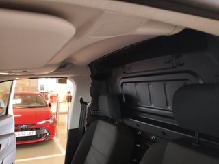 TOYOTA PROACE CITY BEV 59KWH 136PS GX L1 136 4P