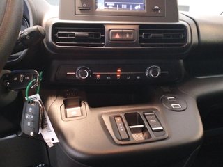 TOYOTA PROACE CITY BEV 59KWH 136PS GX L1 136 4P