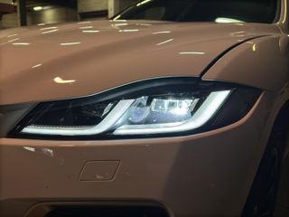 JAGUAR F-PACE 2.0 PHEV R-DYNAMIC HSE AUTO 4WD 404 5P