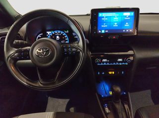 TOYOTA YARIS CROSS 1.5 VVT-I HYBRID ADVENTURE 116 5P