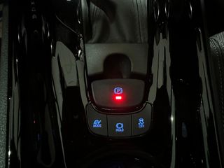 TOYOTA C-HR 1.8 VVT-I HYBRID ADVANCE AUTO 122 5P