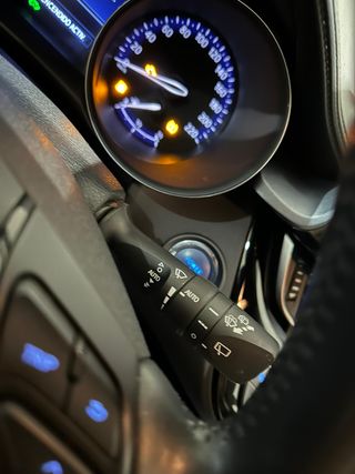 TOYOTA C-HR 1.8 VVT-I HYBRID ADVANCE AUTO 122 5P