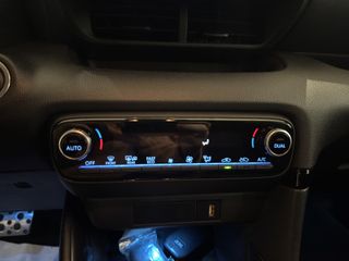 TOYOTA YARIS 1.5 VVT-I HYBRID GR SPORT 116 5P
