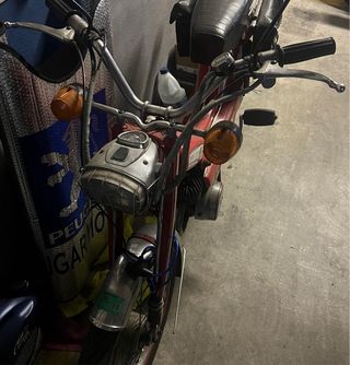 Mobylette Superlujo 1970 Roja