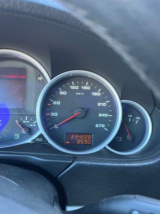 Porsche Cayenne S 4.5 V8 340HP