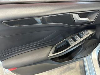 Ford Focus 1.0 Ecoboost MHEV 114kW ST-Line