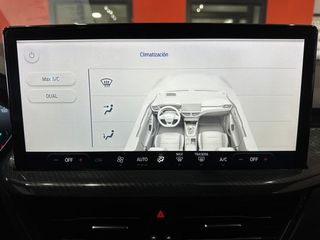 Ford Focus 1.0 Ecoboost MHEV 114kW ST-Line