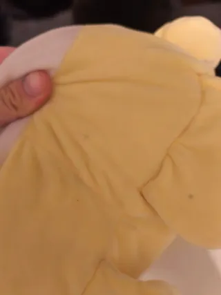 Peluche de gallina amarillo