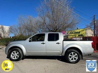 NISSAN Navara FE Doble Cabina 2.5 dCi 144 CV 4x4
