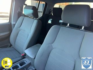 NISSAN Navara FE Doble Cabina 2.5 dCi 144 CV 4x4