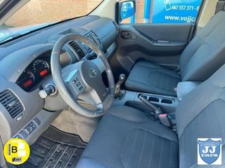 NISSAN Navara FE Doble Cabina 2.5 dCi 144 CV 4x4