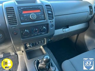 NISSAN Navara FE Doble Cabina 2.5 dCi 144 CV 4x4