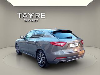 Maserati Levante V6 350 HP AWD GranLusso