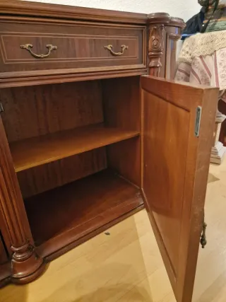 Mueble recibidor de madera