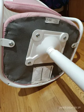 Silla infantil IKEA ÖRFJÄLL rosa y blanca