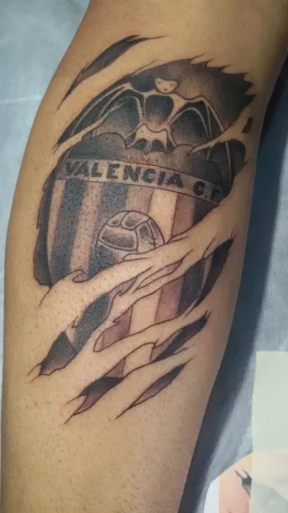 Tatuaje Valencia C.F. Diseño Roto