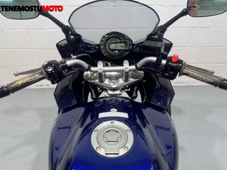 YAMAHA FZ6 S "2005"