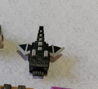 Minecraft Kinder Joy Figura Dragón