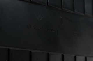 A2465410005 tapa bateria mercedes clase cla 121751