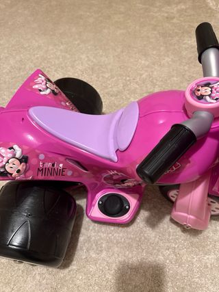 Moto Minnie a Batería