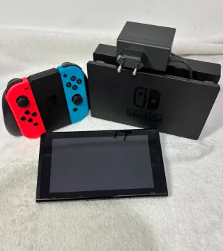 Nintendo Switch consola y accesorios