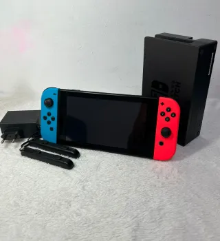 Nintendo Switch Azul/Rojo