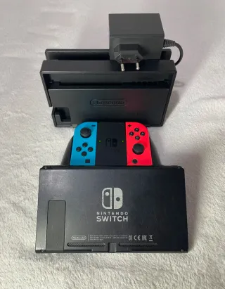 Nintendo Switch Azul y Rojo
