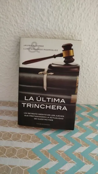 Libro la última trinchera Javier Álvarez