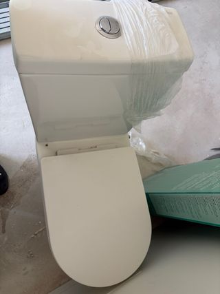 Inodoro Teka blanco, sin usar