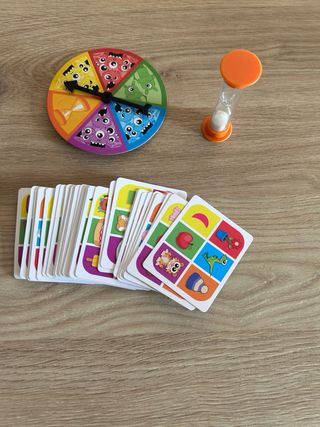 Juego búsqueda objetos inflable