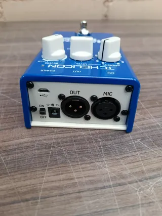 TC Helicon Harmony Singer 2 Pedal de Voz