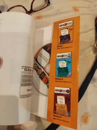 Relatos 1 (Libro + CD) (Spanish Edition)