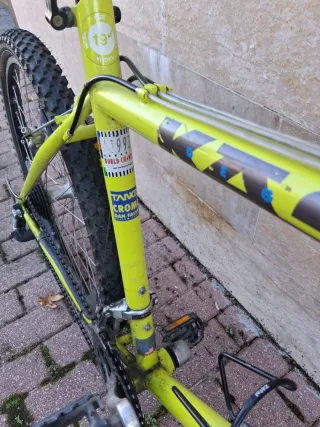 Bicicleta Kastle Mountain Bike para arreglar