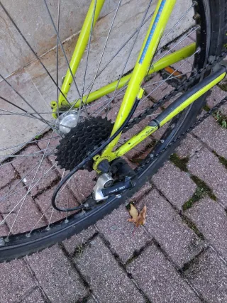 Bicicleta Kastle Mountain Bike para arreglar