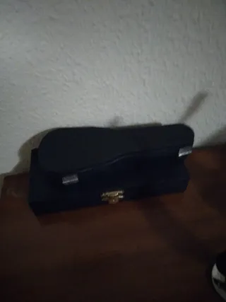 Miniaturas de guitarras