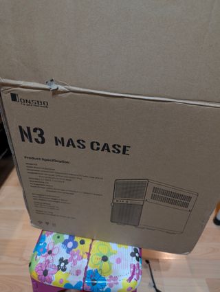 Custodia NAS Jonsbo N3