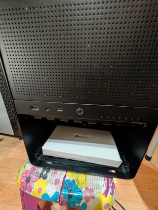 Custodia NAS Jonsbo N3