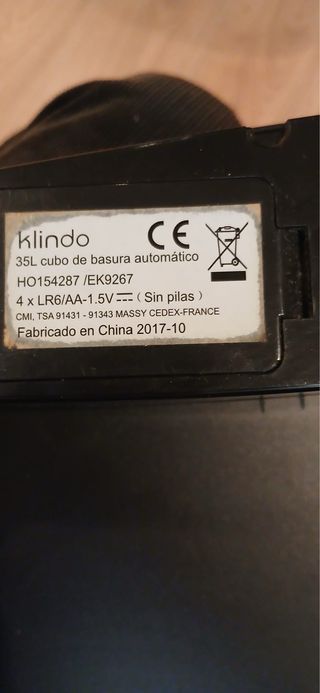 Papelera con sensor apertura y cierre automático