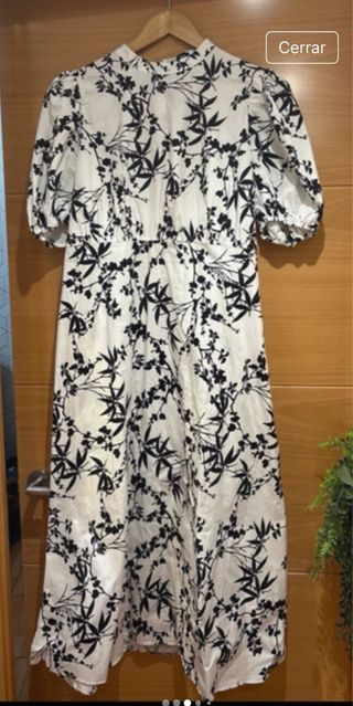 Vestido Zara floral blanco y negro