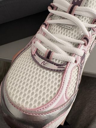 New Balance 740 Rosa