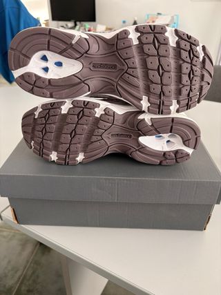 New Balance 740 Rosa