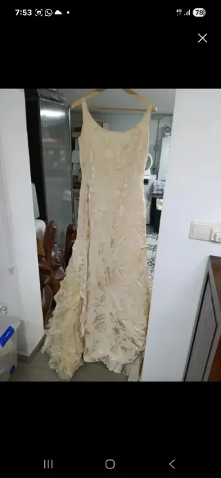 Vestido de Novia Beige Dorado