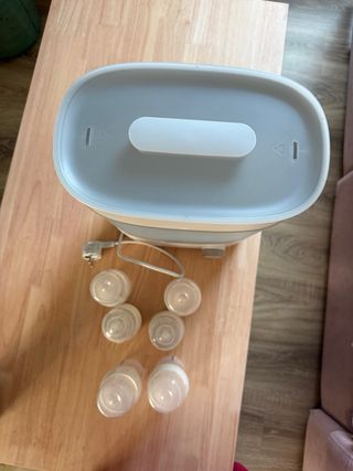 6 Biberones NUK + Esterilizador Philips Avent