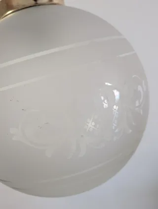 Lampadario sfera vetro e metallo oro