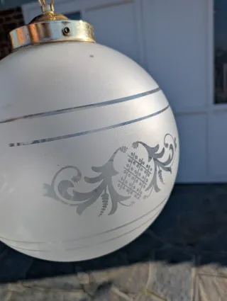 Lampadario sfera vetro e metallo oro