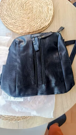 Bolso tipo Mochila Negro