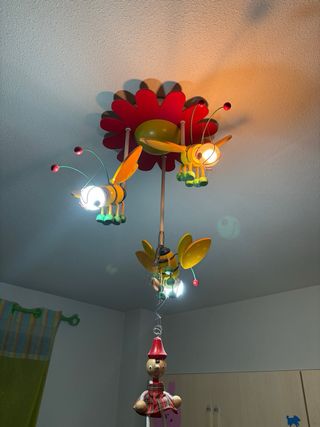 Lámpara Techo Abejitas Flor